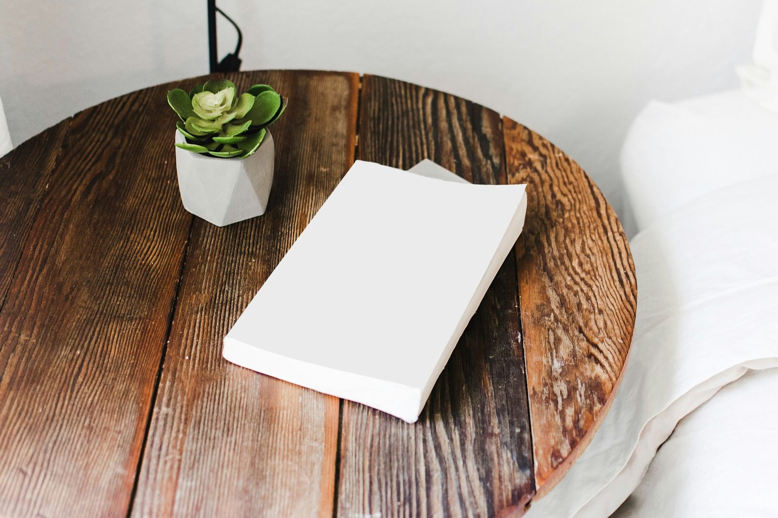 adrienne andersen r03uqjfqieg unsplash